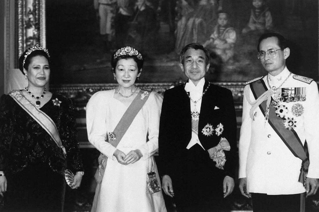 King Bhumibol and Japanese king and queen