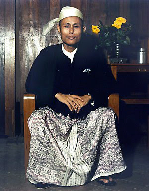 President of the Anti-Fascist People's Freedom League, Aung San