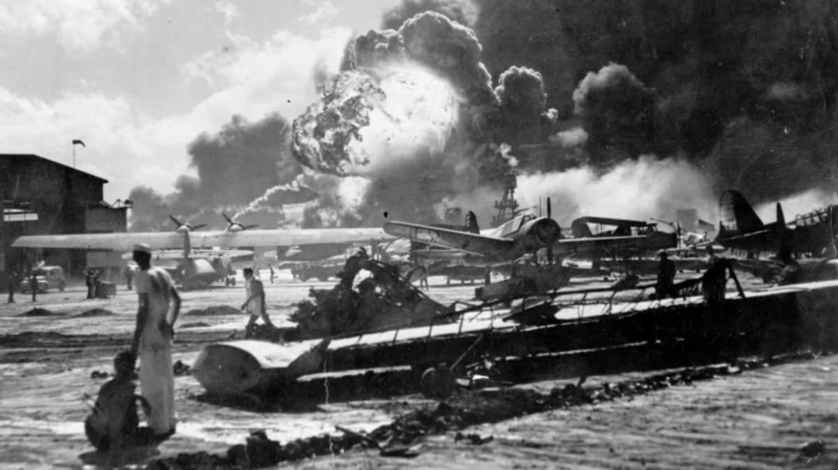 Pearl Harbor the morning of the attack